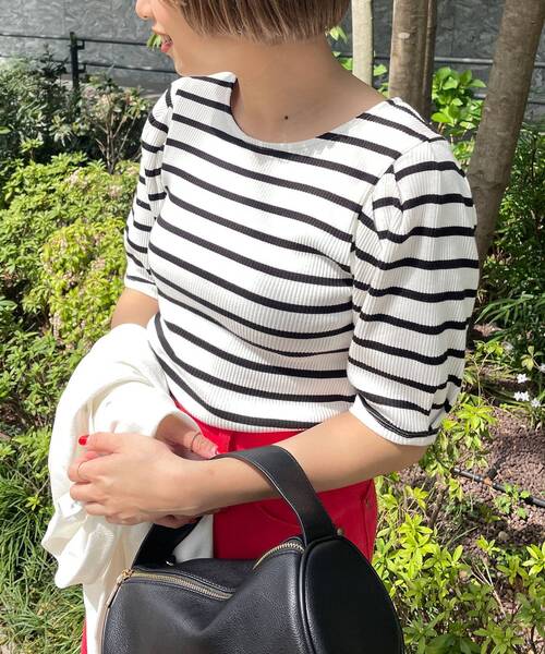 OPAQUE.CLIP(オペークドットクリップ)の「◆スペインピマコットン ギャザースリーブリブカットソー(Tシャツ/カットソー・レディース・マスタード/ホワイト系/ホワイト系その他3/ブラック・38/36/42/40)」の2枚目の写真