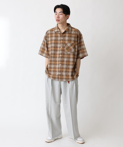 BROKEN BASE(ブロークンベース)の「ツータックワイドストレートスラックス(スラックス・メンズ・ライトグレー/ネイビー/サックスブルー・MEDIUM/LARGE)」の4枚目の写真