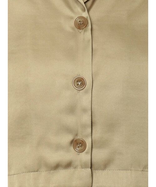 EMODA（エモダ）の「ボックスワイドシアーシャツ（シャツ/ブラウス・レディース・ブラック/ベージュ/イエロー/ブルー・FREE）」の5枚目の写真