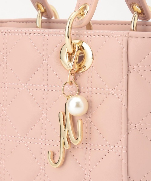 MISCH MASCH（ミッシュマッシュ）の「キルティングショルダーバッグ（ショルダーバッグ・レディース・ブラック/ピンク/アイボリー・FREE）」の4枚目の写真