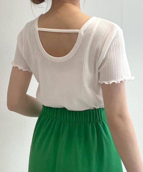 w closet（ダブルクローゼット）の「クルーネックバックシャンクロップドTシャツ（Tシャツ/カットソー・レディース・オフホワイト/ピンク系その他/カーキ/ブラック/ライム/オレンジ/ホワイト×ブラック/ライトピンク・FREE）」の2枚目の写真