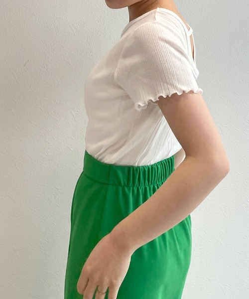 w closet（ダブルクローゼット）の「クルーネックバックシャンクロップドTシャツ（Tシャツ/カットソー・レディース・オフホワイト/ピンク系その他/カーキ/ブラック/ライム/オレンジ/ホワイト×ブラック/ライトピンク・FREE）」の11枚目の写真