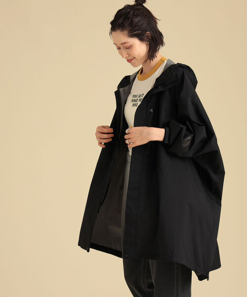 THE NORTH FACE(ザノースフェイス)の「THE NORTH FACE / タグアン ポンチョ(ポンチョ・レディース・ブラック/ブラウン系その他3・ONE SIZE)」の2枚目の写真