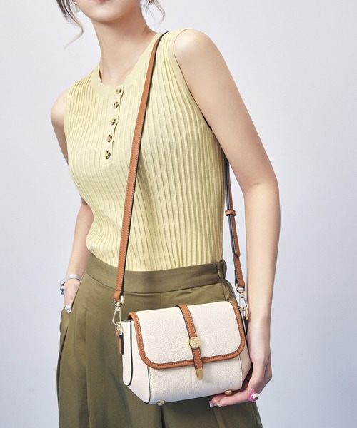 SAISON DE PAPILLON（セゾンドパピヨン）の「コンパクト　本革ショルダーバッグ バイカラー配色 高級感 レザー（ショルダーバッグ・レディース・オフホワイト・フリー）」の17枚目の写真