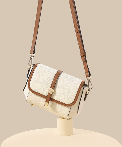 SAISON DE PAPILLON（セゾンドパピヨン）の「コンパクト　本革ショルダーバッグ バイカラー配色 高級感 レザー（ショルダーバッグ・レディース・オフホワイト・フリー）」の8枚目の写真