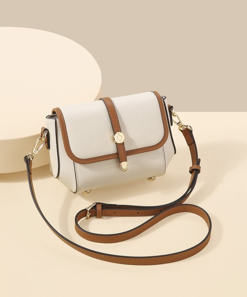 SAISON DE PAPILLON（セゾンドパピヨン）の「コンパクト　本革ショルダーバッグ バイカラー配色 高級感 レザー（ショルダーバッグ・レディース・オフホワイト・フリー）」の2枚目の写真
