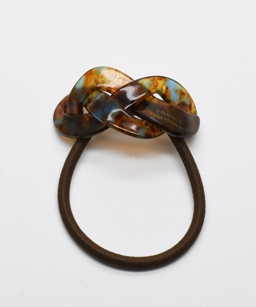 Fun & Daily(ファンアンドデイリー)の「F&D : クロスカーブヘアゴム(ヘアゴム・レディース・ホワイト/ブラウン系その他/ブラウン系その他2・FREE)」の6枚目の写真