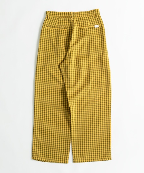 MUHET（ミュエータ）の「イニシャルプレートタックテーパードパンツ（スラックス・レディース・ブラウン/ブルー系その他/イエロー系その他・SMALL/MEDIUM/X-LARGE）」の21枚目の写真