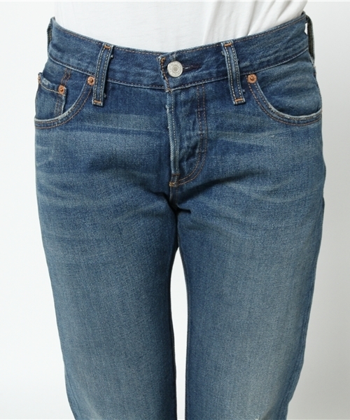 Levi's(リーバイス)の「501(R) CT カスタムテーパードジーンズ ダークインディゴブルー/12.5oz(デニムパンツ・レディース・ダークインディゴブルー・23inch/24inch/25inch/26inch/27inch)」の5枚目の写真