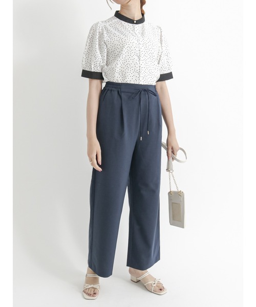 Te chichi TERRASSE(テチチテラス)の「バイカラーブラウス(シャツ/ブラウス・レディース・ホワイト/ブラック/オフホワイト/キナリ・フリ-)」の7枚目の写真