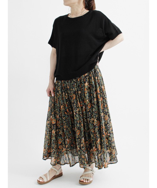 Samansa Mos2 blue（サマンサモスモスブルー）の「エスニック花柄ギャザースカート（スカート・レディース・ブラック/ネイビー/グレー・ﾌﾘ-）」の11枚目の写真