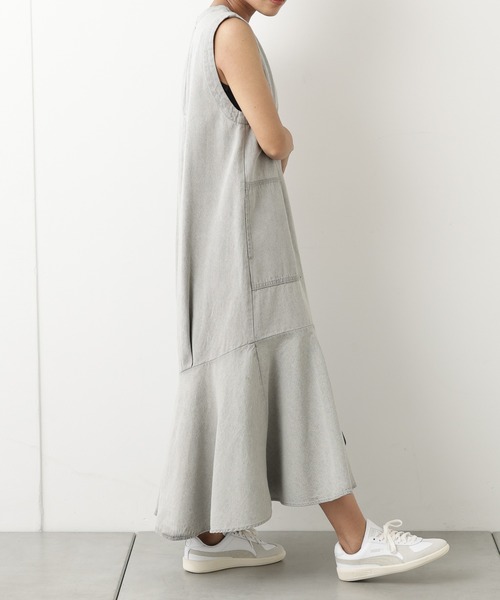 OUVRAGE CLASSE（ウヴラージュクラス）の「【オンライン限定】デニムワンピース（ワンピース・レディース・ブラック/グレー/ブルー・FREE）」の9枚目の写真