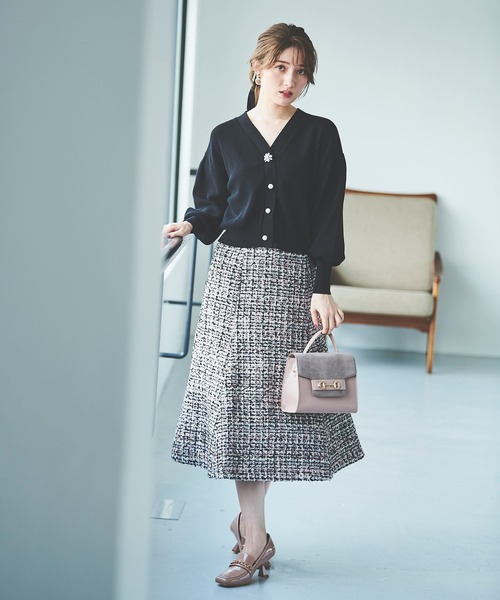 31 Sons de mode(トランテアン ソン ドゥ モード)の「ビジューパールコンビクロップドカーディガン(カーディガン/ボレロ・レディース・ブラック/オフホワイト/ピンク・36)」の12枚目の写真