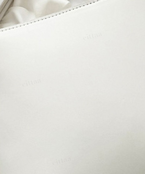 Dalfwin(ダールフィン)の「2WAYキルティングショルダーバッグ(ショルダーバッグ・レディース・ブラック/ベージュ・ONE SIZE)」の18枚目の写真