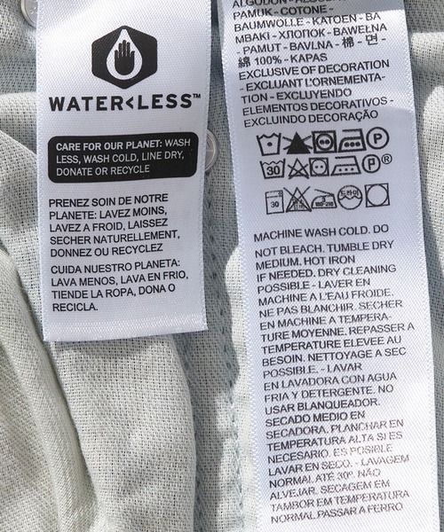 Levi's（リーバイス）の「Levi's/リーバイス SILVERTAB ストレートデニム（デニムパンツ・メンズ・ブルー/ダークインディゴブルー/グレー/インディゴブルー/ライトインディゴブルー・26inch/W30 L32/W34 L32/W36 L32/W29 L32/W28 L32/W32 L32/W33 L32/27inch/W31 L32/29inch/28inch/27/30/26/30/30inch/34inch/36inch/32inch）」の16枚目の写真