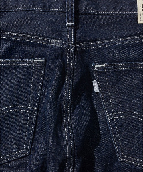 Levi's（リーバイス）の「Levi's/リーバイス SILVERTAB ストレートデニム（デニムパンツ・メンズ・ブルー/ダークインディゴブルー/グレー/インディゴブルー/ライトインディゴブルー・26inch/W30 L32/W34 L32/W36 L32/W29 L32/W28 L32/W32 L32/W33 L32/27inch/W31 L32/29inch/28inch/27/30/26/30/30inch/34inch/36inch/32inch）」の20枚目の写真