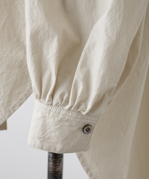 BEARDSLEY（ビアズリー）の「タイプライターギャザーシャツ（シャツ/ブラウス・レディース・グレー/ホワイト・FREE）」の14枚目の写真