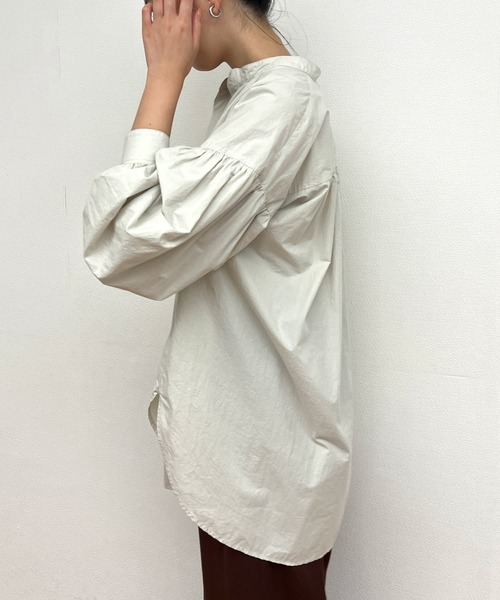 BEARDSLEY（ビアズリー）の「タイプライターギャザーシャツ（シャツ/ブラウス・レディース・グレー/ホワイト・FREE）」の5枚目の写真