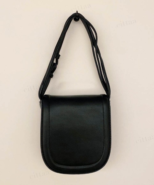 Dalfwin（ダールフィン）の「ラウンドミニスマホショルダーバッグ（ショルダーバッグ・レディース・ホワイト/ブラック/シルバー・FREE）」の17枚目の写真