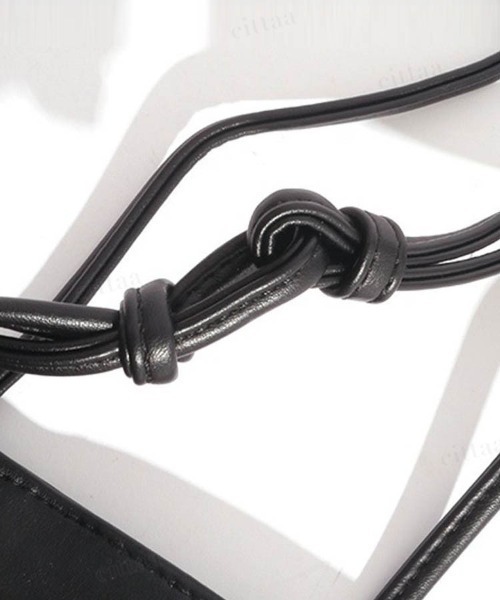 Dalfwin（ダールフィン）の「ラウンドミニスマホショルダーバッグ（ショルダーバッグ・レディース・ホワイト/ブラック/シルバー・FREE）」の9枚目の写真