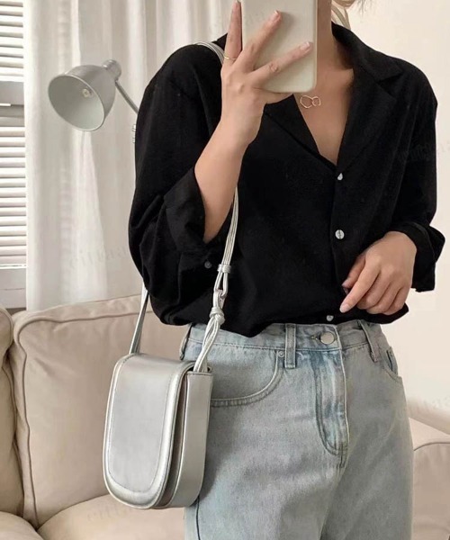 Dalfwin（ダールフィン）の「ラウンドミニスマホショルダーバッグ（ショルダーバッグ・レディース・ホワイト/ブラック/シルバー・FREE）」の10枚目の写真