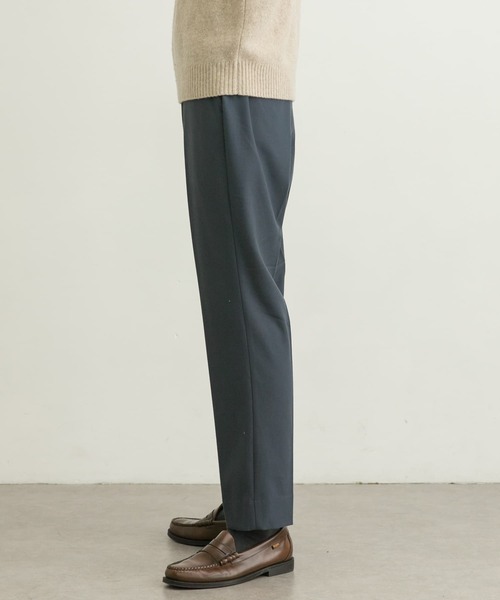 URBAN RESEARCH（アーバンリサーチ）の「TR両面起毛テーパードパンツ（その他パンツ・メンズ・チャコールグレー/ブラック/ブルー系その他・MEDIUM/LARGE）」の15枚目の写真