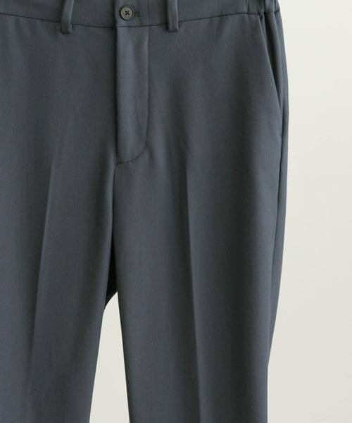 URBAN RESEARCH（アーバンリサーチ）の「TR両面起毛テーパードパンツ（その他パンツ・メンズ・チャコールグレー/ブラック/ブルー系その他・MEDIUM/LARGE）」の17枚目の写真