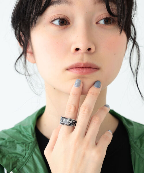 BEAMS BOY(ビームスボーイ)の「BEAMS BOY / バンダナ柄 リング(リング・レディース・ネイビー/レッド・11/13)」の1枚目の写真