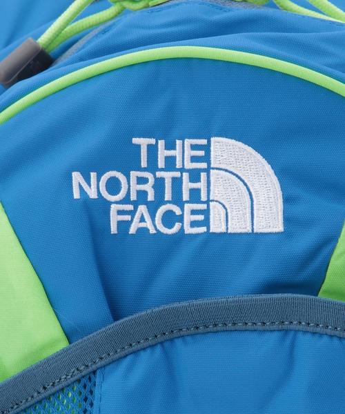 THE NORTH FACE（ザノースフェイス）の「BK THE NORTH FACE HOMESLICE デイパック（バックパック/リュック・キッズ・ピンク/コバルトブルー・フリー）」の6枚目の写真