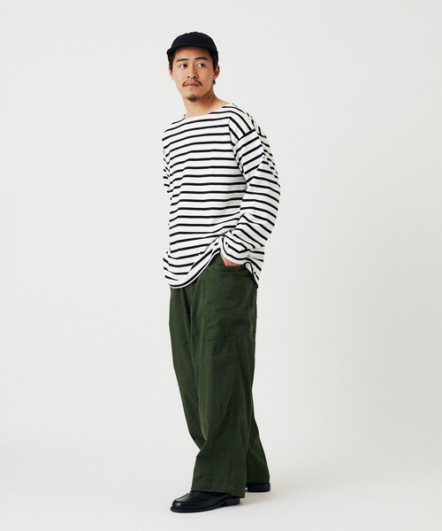 B.C STOCK(ベーセーストック)の「【MONTKEMMEL / モンケメル】別注 フルボーダー ボートネックロンT(Tシャツ/カットソー・メンズ・ブラック/ブルー系その他・MEDIUM/LARGE)」の8枚目の写真