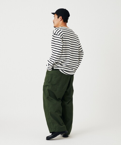 B.C STOCK(ベーセーストック)の「【MONTKEMMEL / モンケメル】別注 フルボーダー ボートネックロンT(Tシャツ/カットソー・メンズ・ブラック/ブルー系その他・MEDIUM/LARGE)」の9枚目の写真