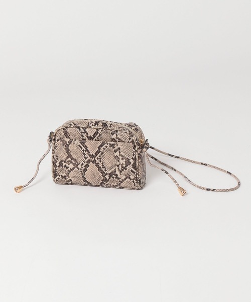LEPSIM(レプシィム)の「スクエアミニショルダーバッグ 176624(ショルダーバッグ・レディース・アイボリー/パイソン/ブラック・ONE SIZE)」の17枚目の写真