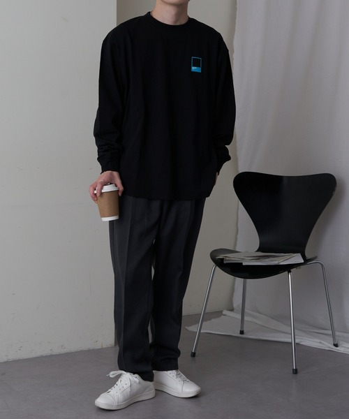 COLONY 2139（コロニートゥーワンスリーナイン）の「裾ラウンドクループリントT（Tシャツ/カットソー・メンズ・ホワイト/ブラック・MEDIUM/LARGE）」の18枚目の写真