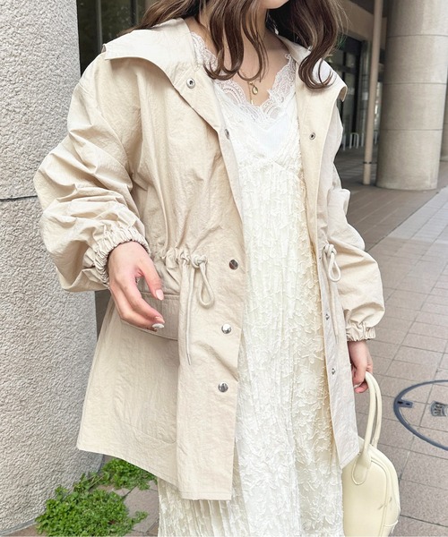 apres jour(アプレジュール)の「スノーパーカー【ZOZOTOWN限定アイテム】(ナイロンジャケット・レディース・ミント/ライトベージュ/オフホワイト・X-LARGE/フリー)」の2枚目の写真