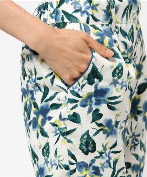 Parfum de Charmant Fleur（パルファムドゥシャルマンフルール）の「Parfum de Charmant Fleur/パルファムドゥシャルマンフルール/botanical pattern shorts2（ボタニカル柄ショートパンツ2)（その他パンツ・レディース・オフホワイト/ベージュ・FREE）」の9枚目の写真