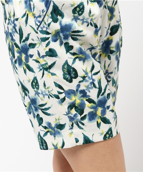 Parfum de Charmant Fleur（パルファムドゥシャルマンフルール）の「Parfum de Charmant Fleur/パルファムドゥシャルマンフルール/botanical pattern shorts2（ボタニカル柄ショートパンツ2)（その他パンツ・レディース・オフホワイト/ベージュ・FREE）」の10枚目の写真