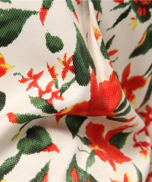 Parfum de Charmant Fleur（パルファムドゥシャルマンフルール）の「Parfum de Charmant Fleur/パルファムドゥシャルマンフルール/botanical pattern shorts2（ボタニカル柄ショートパンツ2)（その他パンツ・レディース・オフホワイト/ベージュ・FREE）」の5枚目の写真