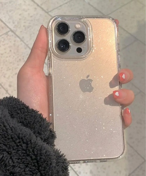 NOLITA LABORATORY（ノリータラボラトリー）の「【 NOLITA / ノリータ 】ラグジュアリー ラメ クリア アイフォンケース アイフォンカバー iPhone 15 / 15pro / 15proMax / 15plus / 16 / 16pro / 16proMax / 16plus / 7 / 8 / SE2 / SE3 / 11 / 12 / 13 / 14 / mini（スマホケース/カバー・レディース・クリア/クリアブラック・C/I/K/A/D/E/N/F/J/H/G/O/B/P/R/T/Q/U/V/iPhone 16/iPhone 16 Plus/iPhone 16 Pro/iPhone 16 Pro Max/iPhone 11/XR/iPhone 11 Pro/iPhone 12 Pro Max/iPhone 12/12 Pro/iPhone 13/iPhone 14 Pro Max/iPhone 15 Pro Max/iPhone 15/iPhone 15 Pro/iPhone 13 Pro/iPhone 14/iPhone 13 Pro Max/iPhone 14 Plus/iPhone 13 mini/iPhone 12 mini/iPhone Air/iPhone 17 Pro Max/iPhone 17 Pro/iPhone 17/iPhone 14 Pro/iPhone 7/8/SE(第2/第3世代)/iPhone 13/14/iPhone 15 Plus）」の4枚目の写真