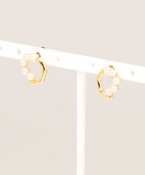 Abahouse Devinette（ドゥヴィネット）の「【IROLIER】おねんどパールリングピアス（ピアス（両耳用）・レディース・シルバー/ゴールド・フリー）」の2枚目の写真