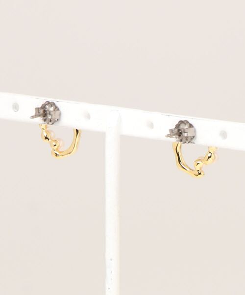 Abahouse Devinette（ドゥヴィネット）の「【IROLIER】おねんどパールリングピアス（ピアス（両耳用）・レディース・シルバー/ゴールド・フリー）」の3枚目の写真