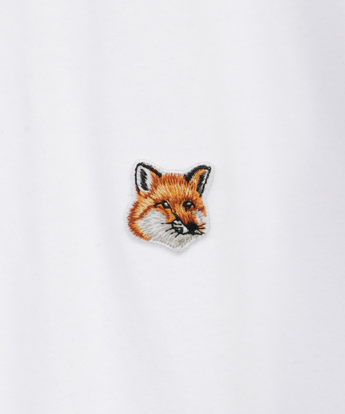 Maison Kitsune(メゾンキツネ)の「MAISON KITSUNE / メゾンキツネ フォックスヘッド パッチ レギュラー ロングスリーブ Tシャツ FU00163KJ0010(Tシャツ/カットソー・メンズ・ホワイト/ブラック・L/M/S/XS)」の7枚目の写真