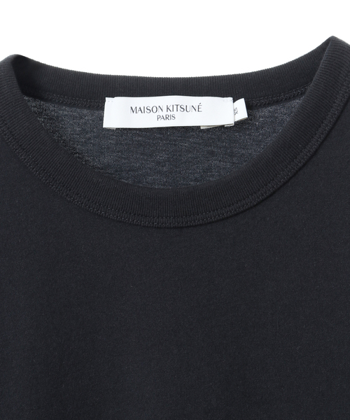 Maison Kitsune(メゾンキツネ)の「MAISON KITSUNE / メゾンキツネ フォックスヘッド パッチ レギュラー ロングスリーブ Tシャツ FU00163KJ0010(Tシャツ/カットソー・メンズ・ホワイト/ブラック・L/M/S/XS)」の15枚目の写真