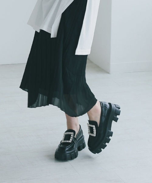 DONOBAN（ドノバン）の「プラットフォームビジューローファー（ローファー・レディース・ブラック・36/38/40）」の11枚目の写真