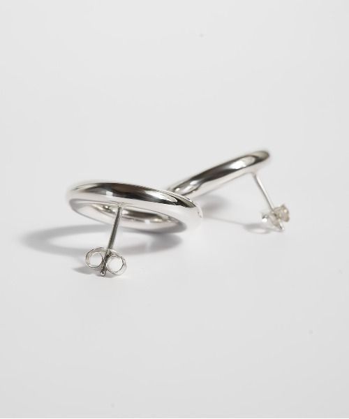 Ops.（オプス）の「ピアス 大きめ シルバー925 金属アレルギー対応【AUREOLA アウレオラ】 18kゴールド仕上げ（ピアス（両耳用）・レディース・イエローゴールド/シルバー・ONE SIZE）」の17枚目の写真