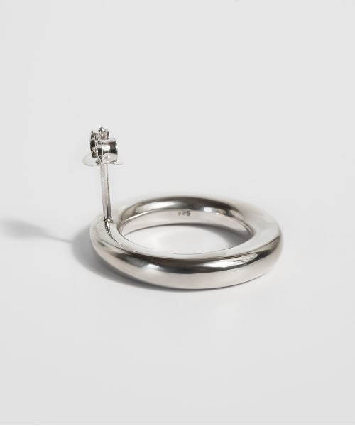 Ops.（オプス）の「ピアス 大きめ シルバー925 金属アレルギー対応【AUREOLA アウレオラ】 18kゴールド仕上げ（ピアス（両耳用）・レディース・イエローゴールド/シルバー・ONE SIZE）」の16枚目の写真