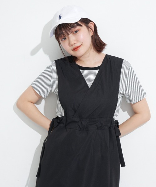 MERLOT（メルロー）の「サイドリボンジャンパースカート（ジャンパースカート・レディース・ブラック・FREE）」の4枚目の写真