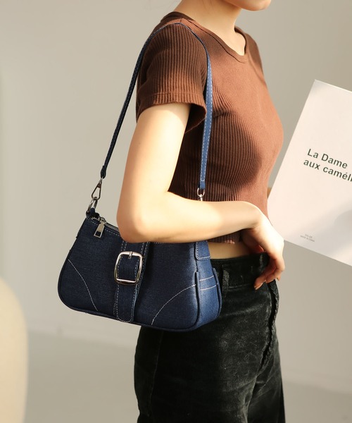 LA VORAGINE(ラ ヴォラジネ)の「デニムショルダーバッグ(ショルダーバッグ・レディース・ブラック/ブルー/ダークブルー・FREE)」の8枚目の写真