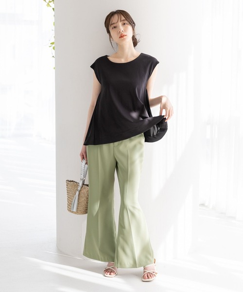 Andemiu（アンデミュウ）の「イソザイノースリーブカット905782（Tシャツ/カットソー・レディース・グリーン/ブラック/オフホワイト・FREE）」の22枚目の写真
