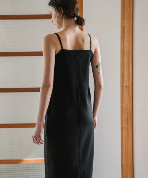 WILLFULLY（ウィルフリー）の「square neckline cami OP