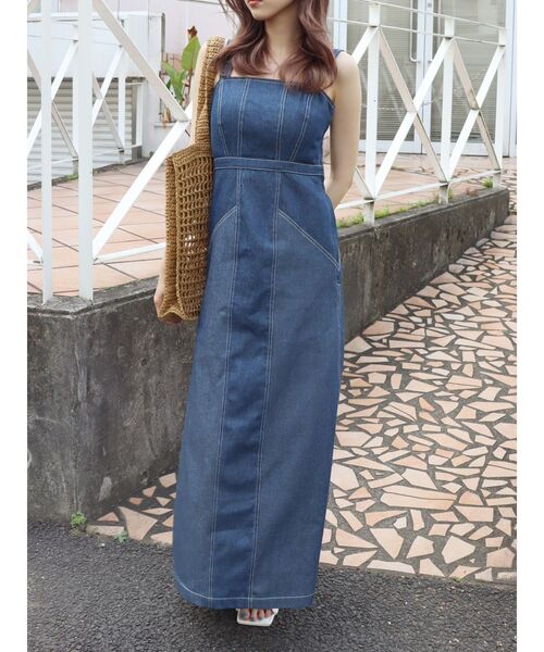 EVRIS(エヴリス)の「ブロッキングデニムロングワンピース(ワンピース・レディース・ブラック/インディゴブルー・FREE)」の20枚目の写真
